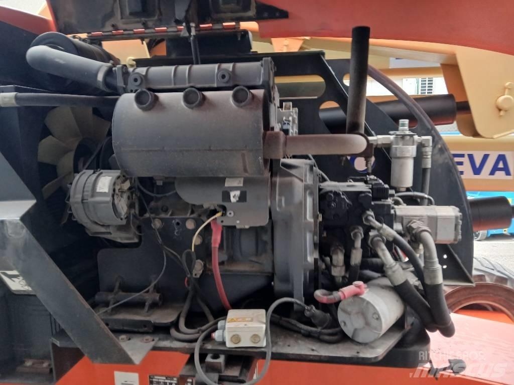JLG 510 AJ Kĺbové plošiny