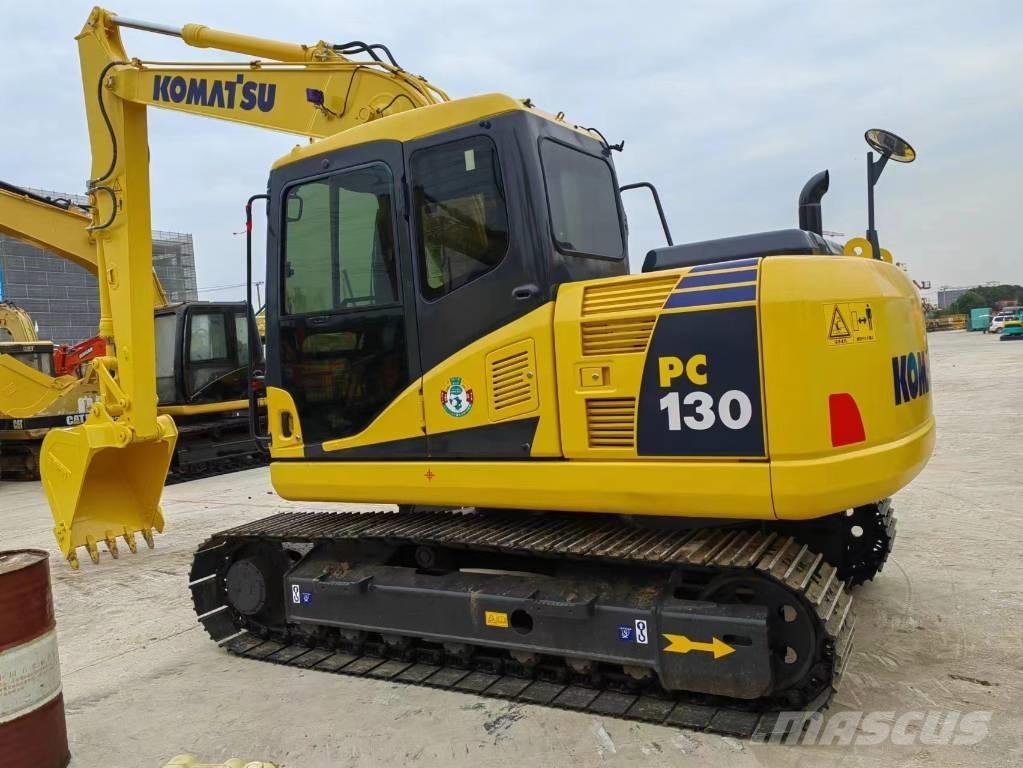 Komatsu PC 130-7K Midi rýpadlá 7 t - 12 t