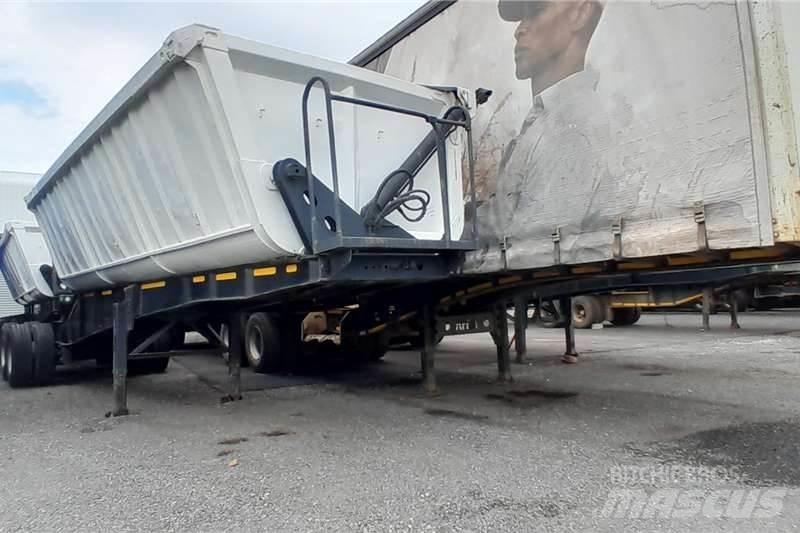Afrit SIDE TIPPER Ďalšie prívesy