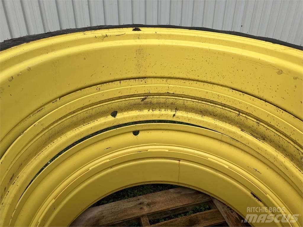 Taurus 270/95R44 Pneumatiky, kolesá a ráfiky