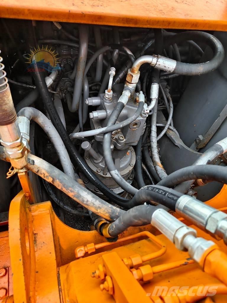 Hitachi EX 100 W D Kolesové rýpadlá