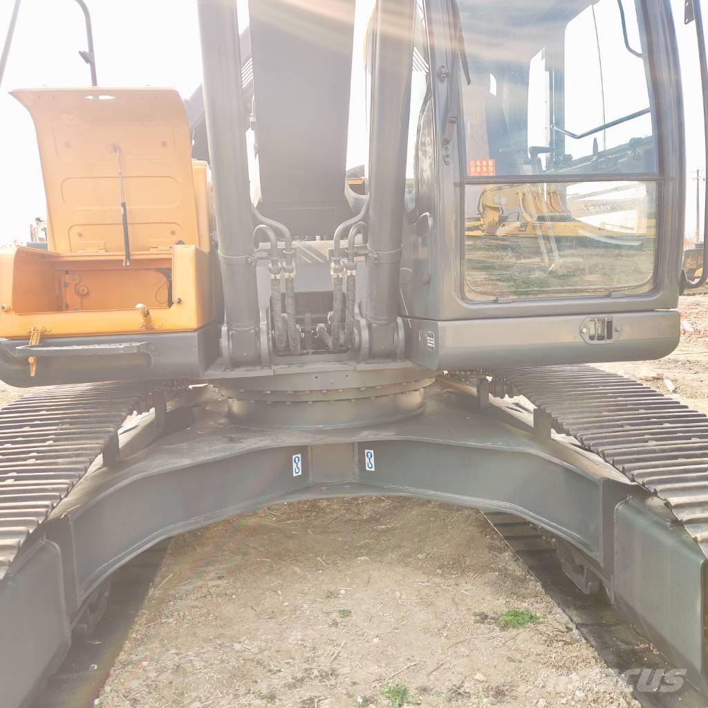 Hyundai R220LC-9S Pásové rýpadlá
