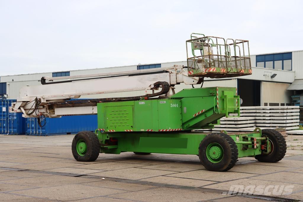 JLG 150 HAX Kĺbové plošiny