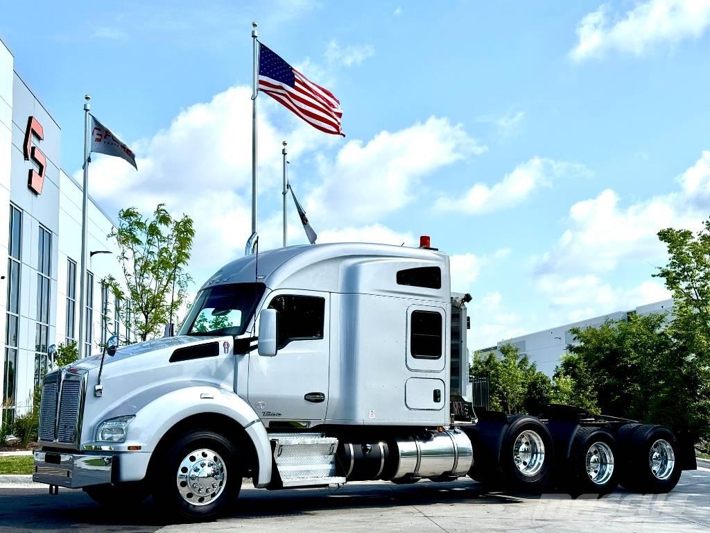 Kenworth T 880 Ťahače