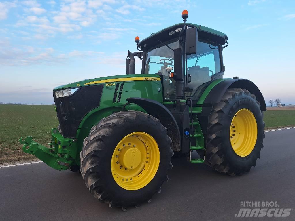 John Deere 7310R Traktory