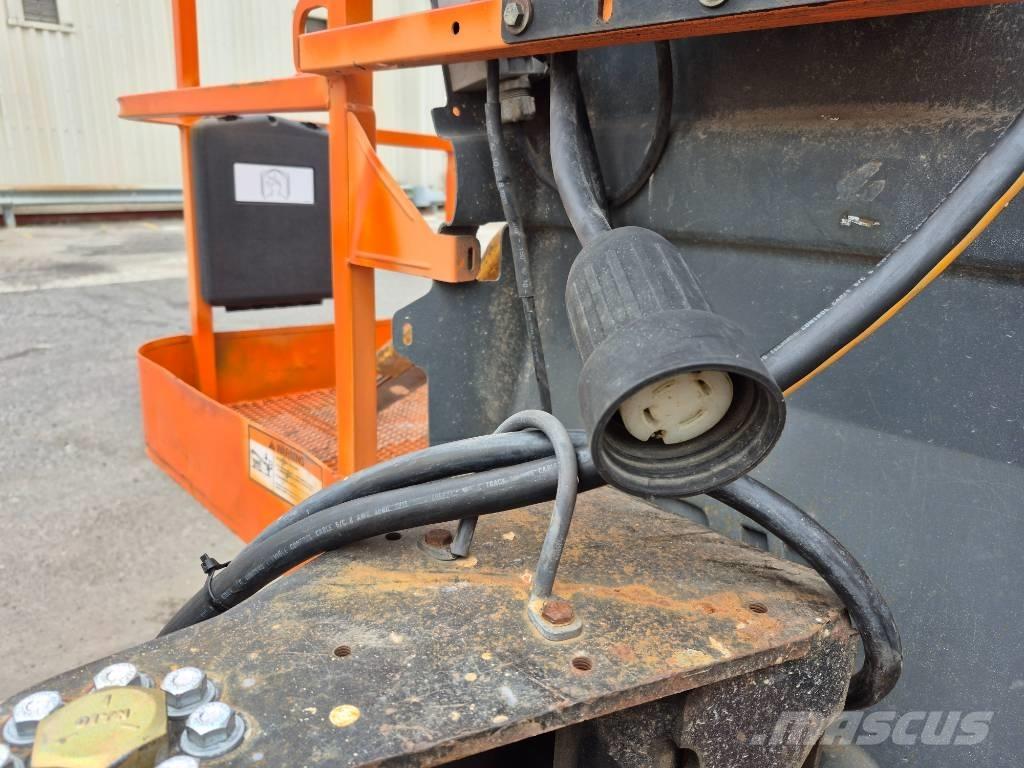 JLG 400 S Teleskopické plošiny