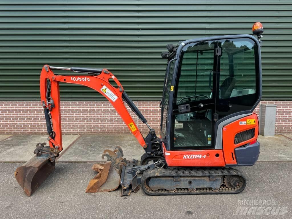 Kubota KX 019-4 Mini rýpadlá < 7t