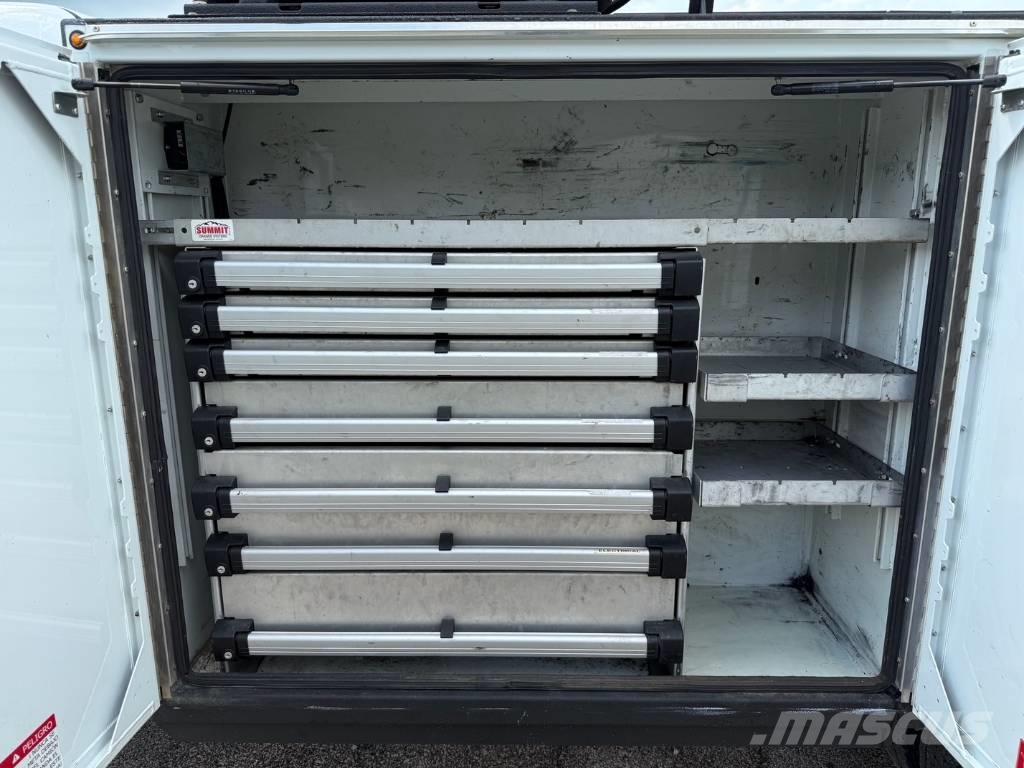 RAM 5500 TRADESMAN Komunálne / Multi-úžitkové vozidlá