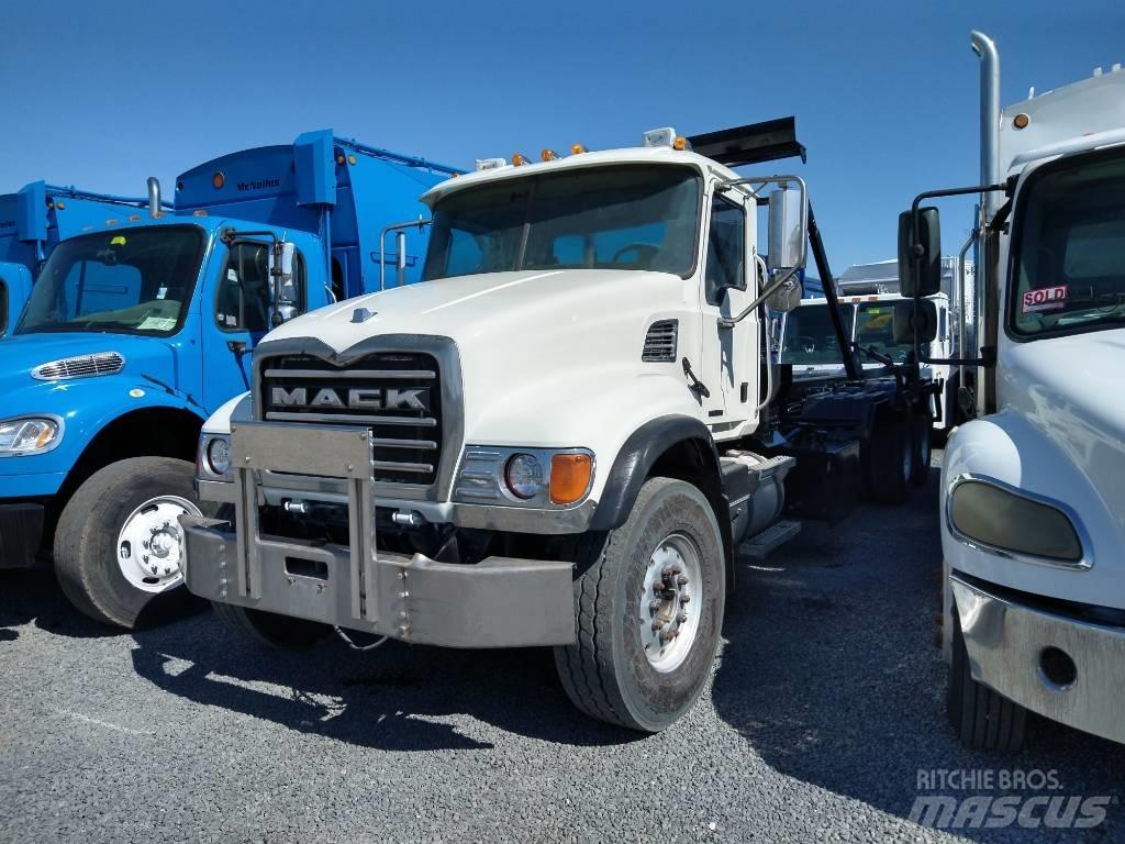 Mack GRANITE CV713 Smetiarske vozidlá