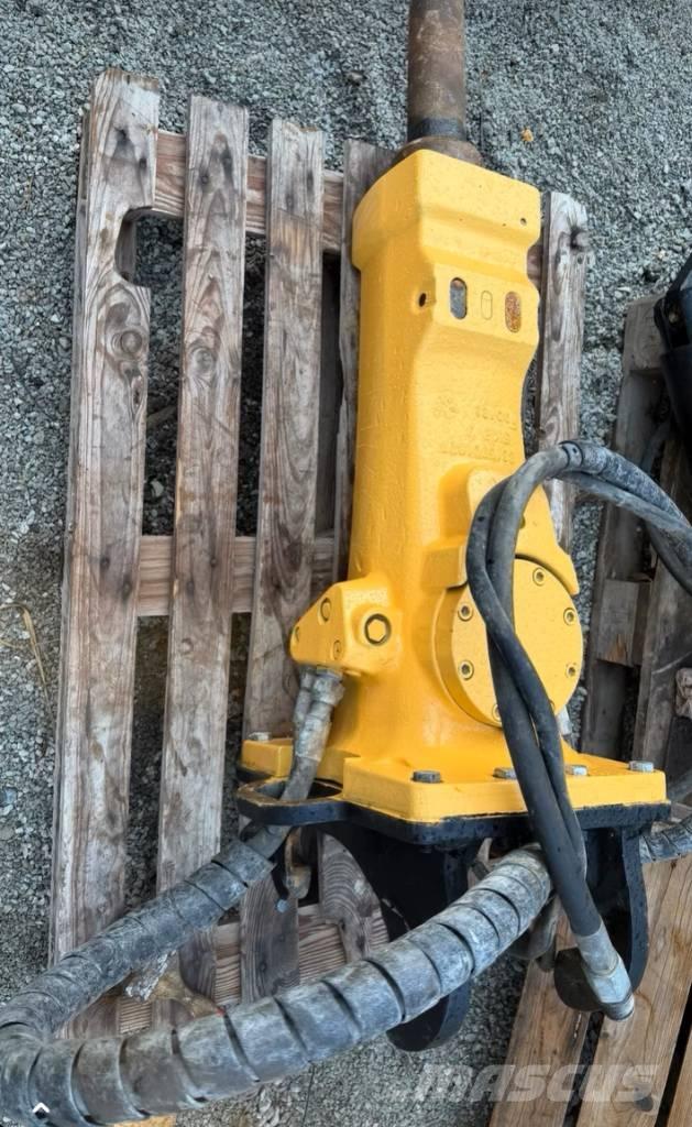 Epiroc BHB 305 Búracie kladivá / Zbíjačky