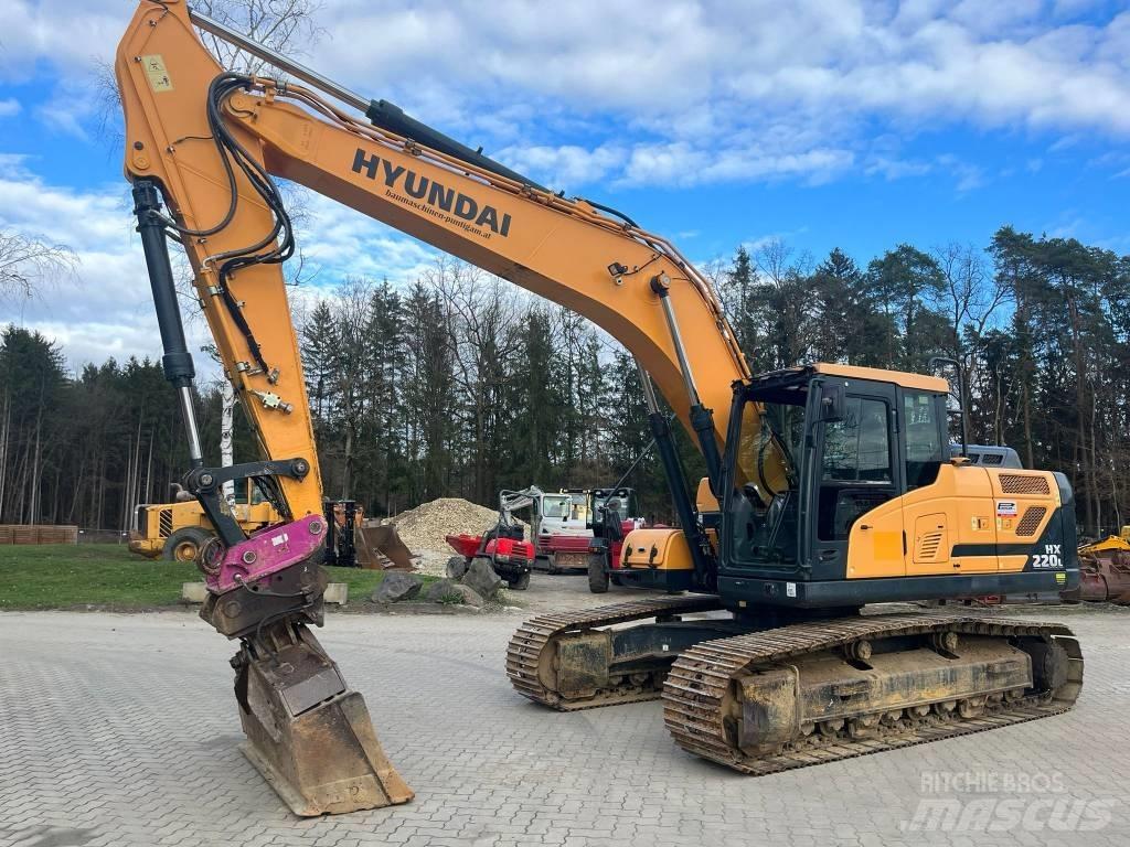 Hyundai HX 220 L Pásové rýpadlá