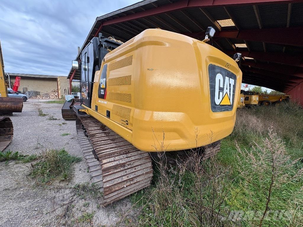 CAT 323 NG - nextgen Pásové rýpadlá