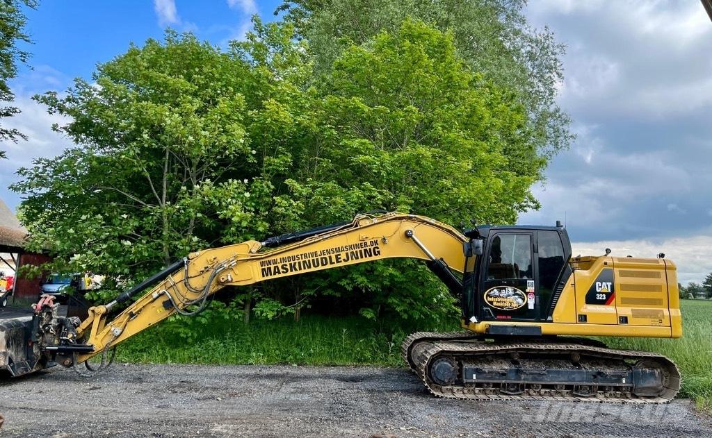 CAT 323 NG - nextgen Pásové rýpadlá