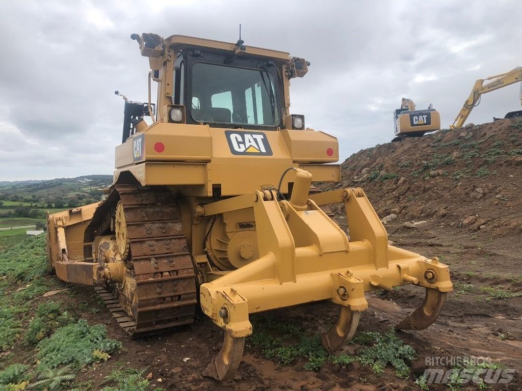 CAT D 6 T XW Pásové dozéry
