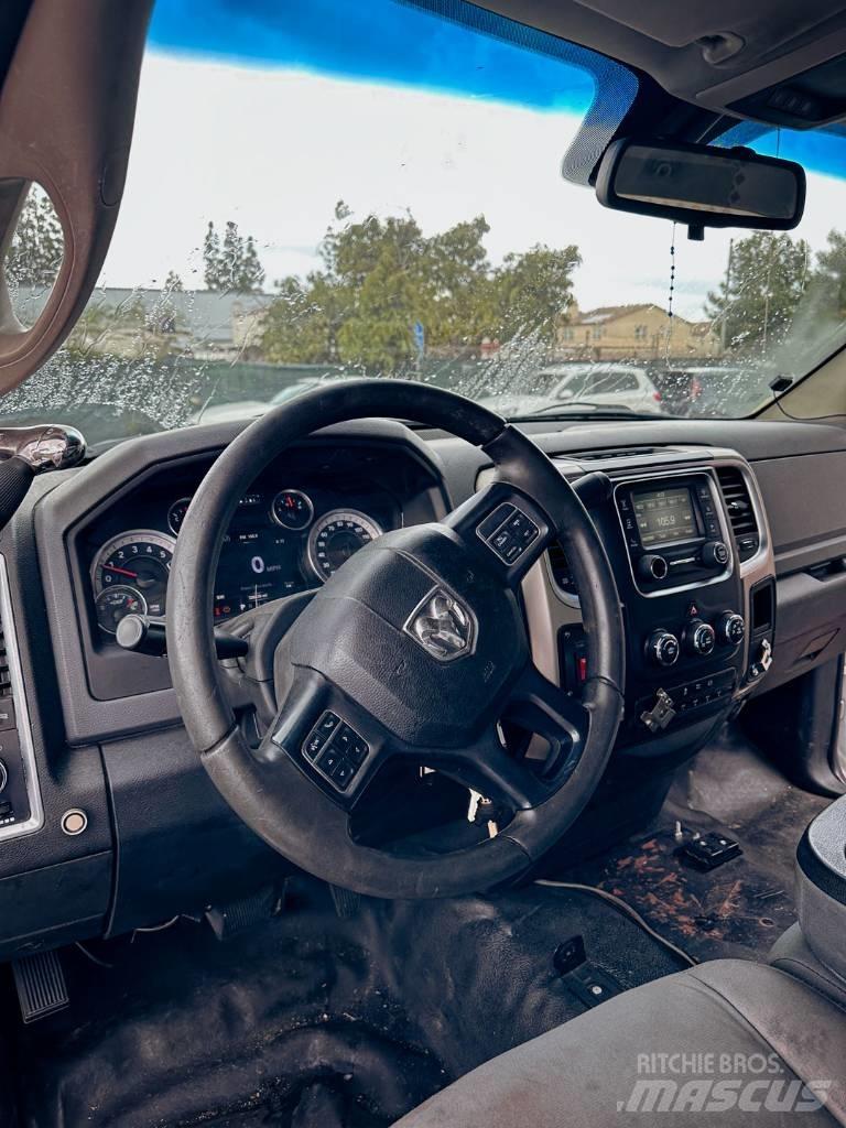 Dodge Ram 5500 Komunálne / Multi-úžitkové vozidlá