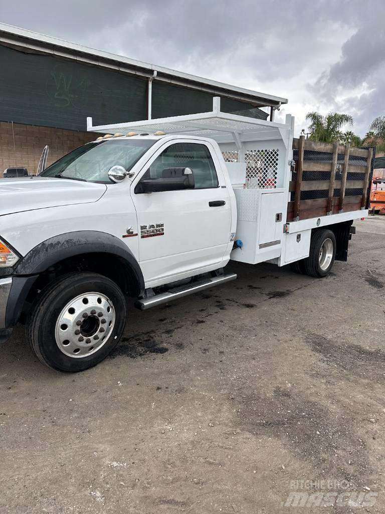 Dodge Ram 5500 Komunálne / Multi-úžitkové vozidlá