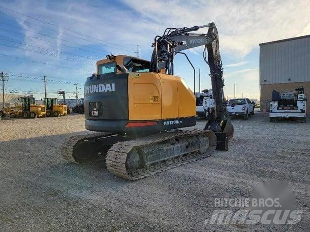 Hyundai HX130 Pásové rýpadlá