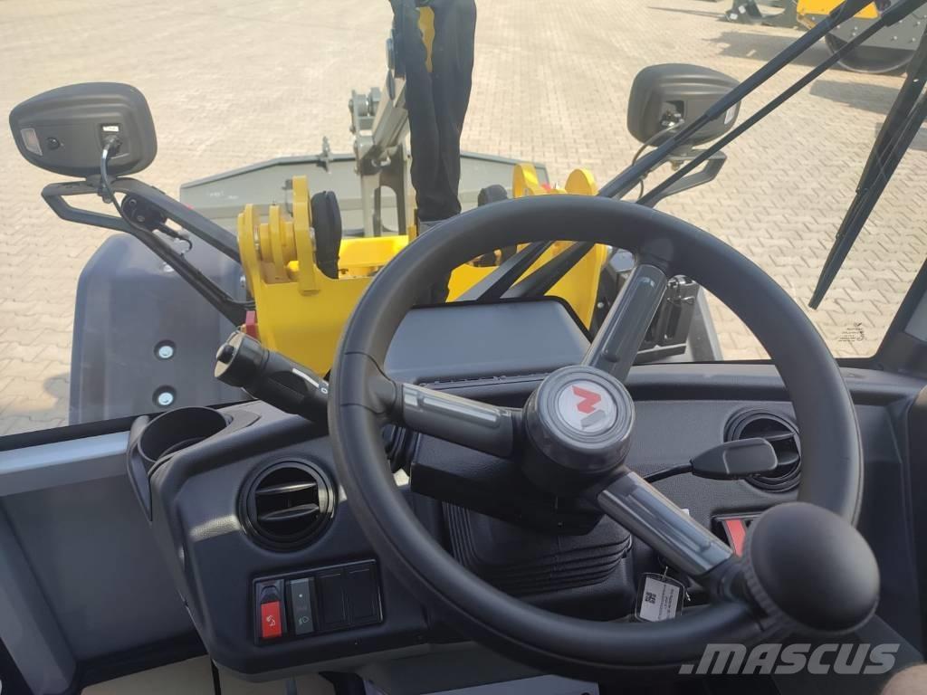 Wacker Neuson WL 750 Kolesové nakladače