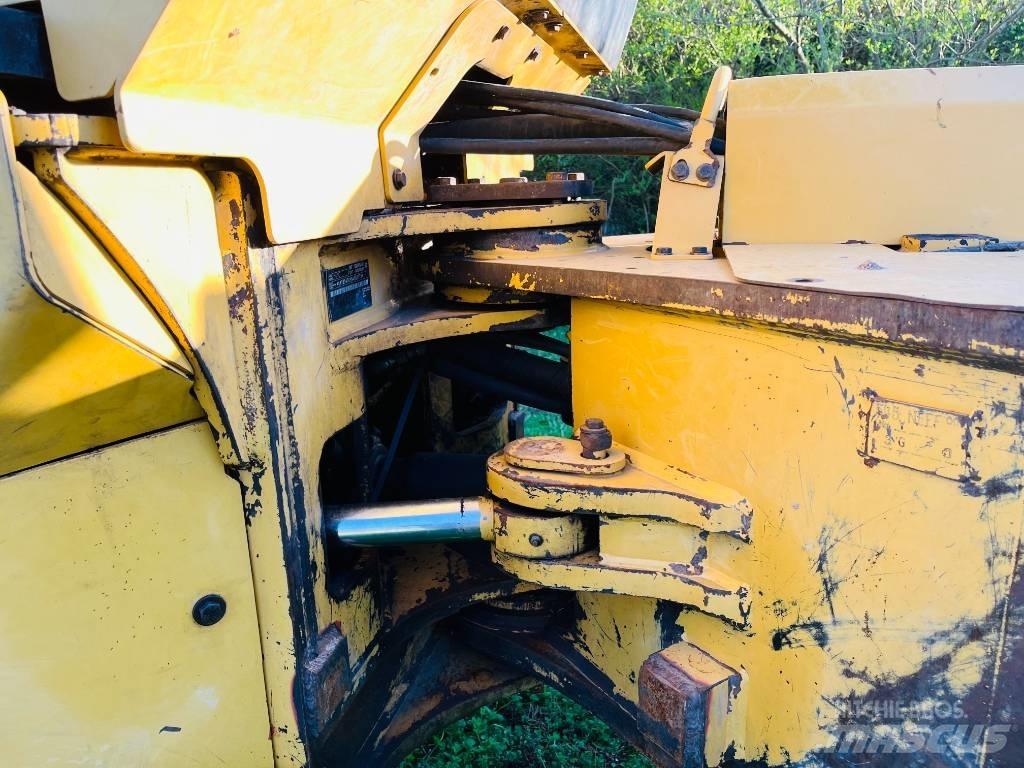 CAT 545 C Skiddery