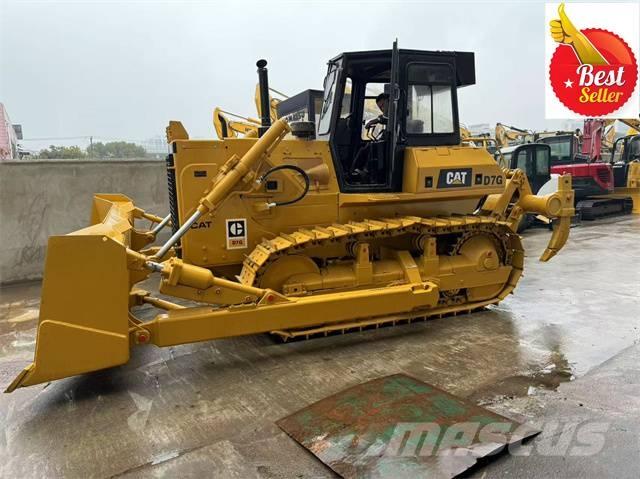 CAT D 7 G Pásové dozéry