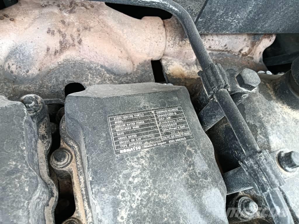 Komatsu PC 400 Pásové rýpadlá