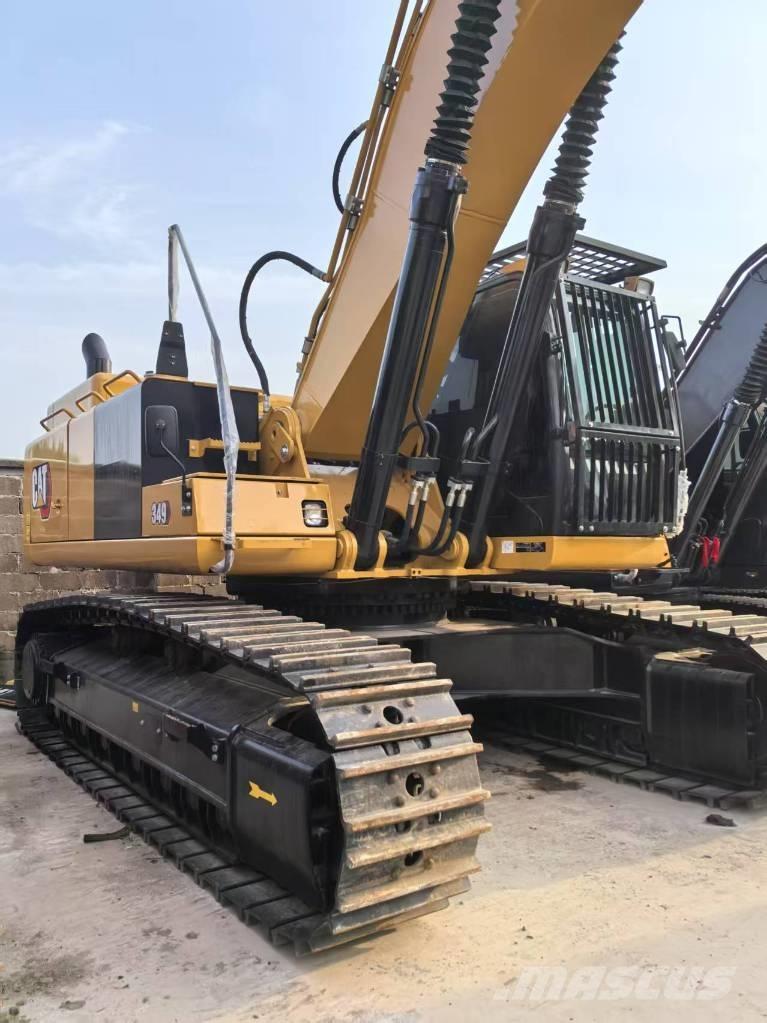 CAT 349 Pásové rýpadlá