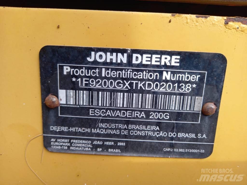 John Deere 200G Pásové rýpadlá