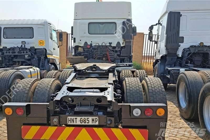 Hino 700 Ďalšie nákladné vozidlá