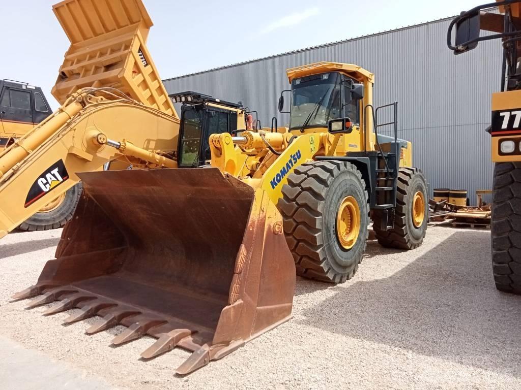 Komatsu WA500-3 Kolesové nakladače