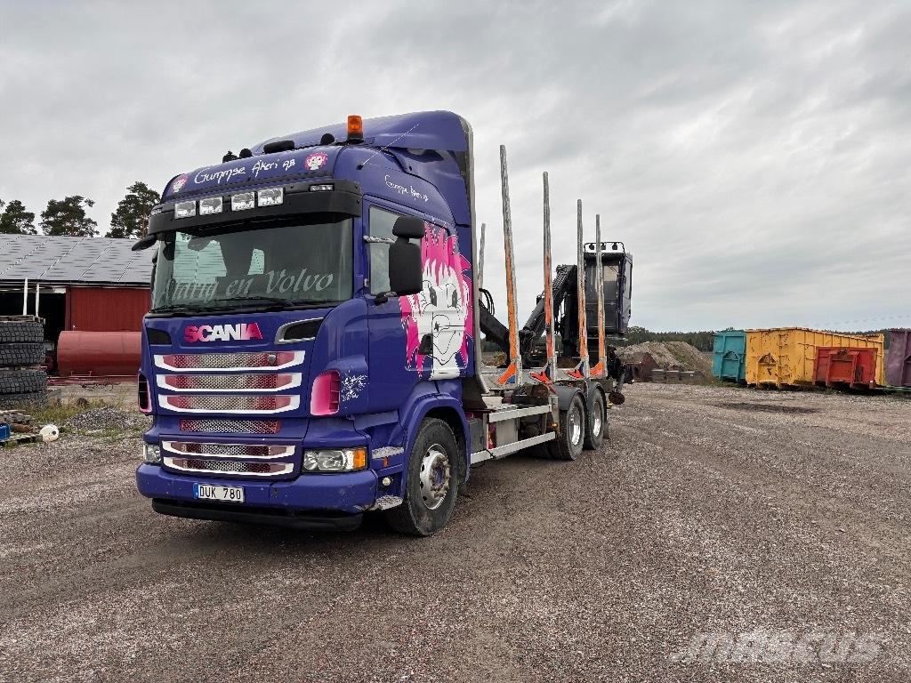 Scania 560. 6x4 Nákladné vozidlá na prepravu dreva