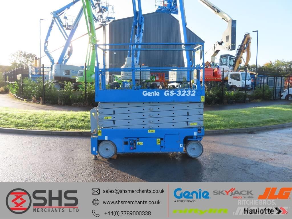 Genie GS 3232 Nožnicové zdvíhacie plošiny