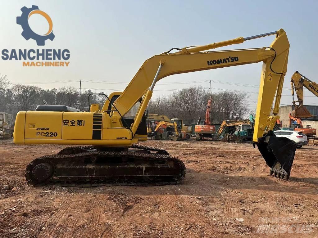 Komatsu PC 200 Pásové rýpadlá
