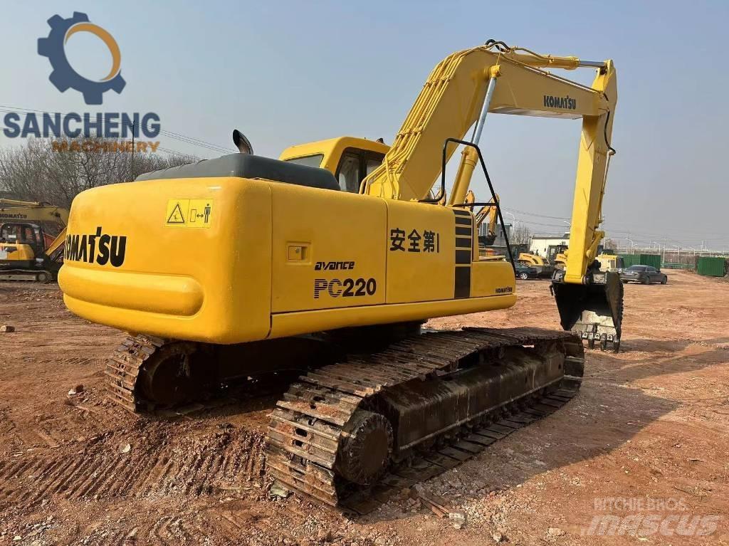 Komatsu PC 200 Pásové rýpadlá