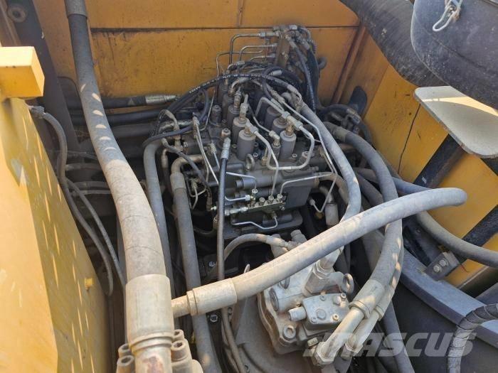 Volvo EC 300 EL Pásové rýpadlá