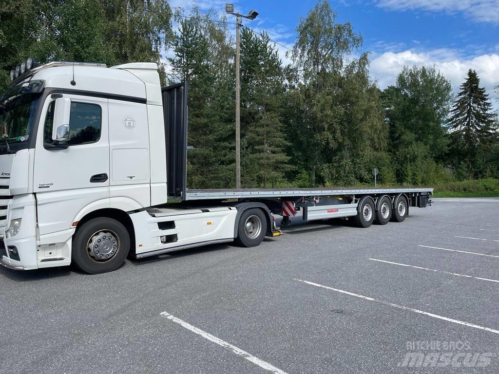 Hangler SDS-H 390 Valníkové návesy/Návesy sa sklápacím bočnicami