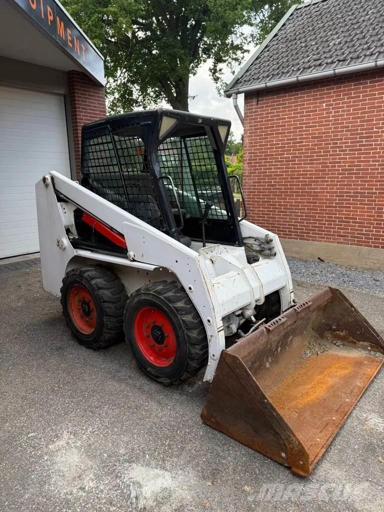 Bobcat S130 Šmykom riadené nakladače