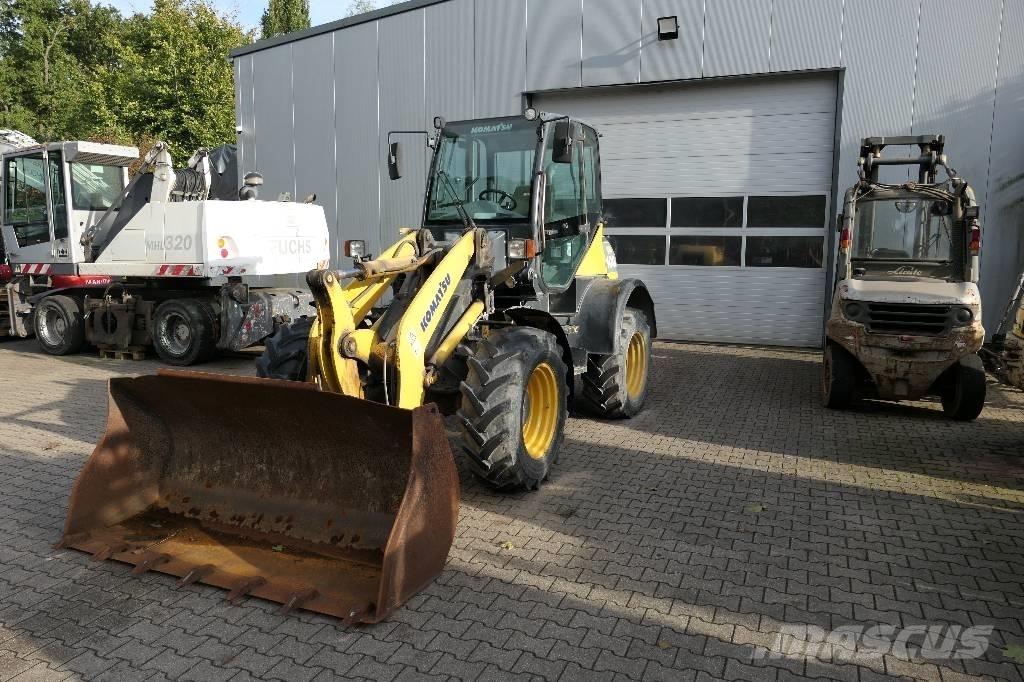 Komatsu WA 100 M-5 Kolesové nakladače