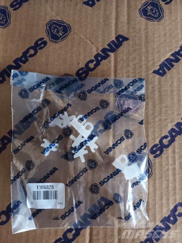 Scania RING 1306828 Kabíny a interiér