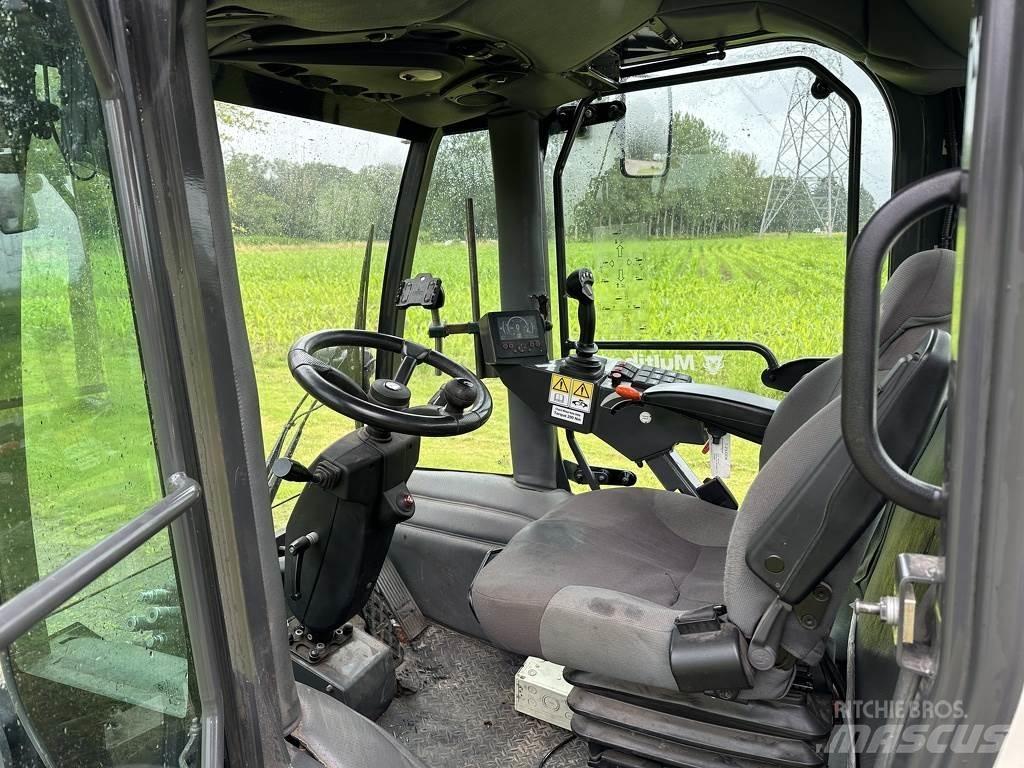 Multihog MX-75 Traktory