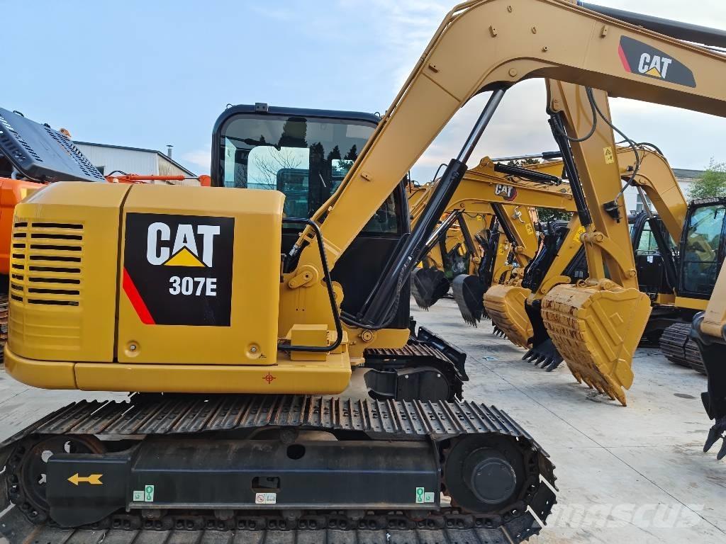 CAT 307E Pásové rýpadlá