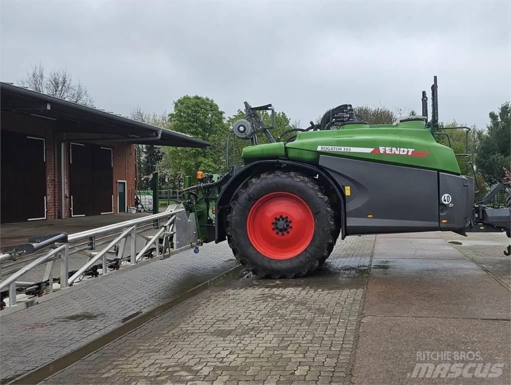 Fendt Rogator 355 Ťahané postrekovače