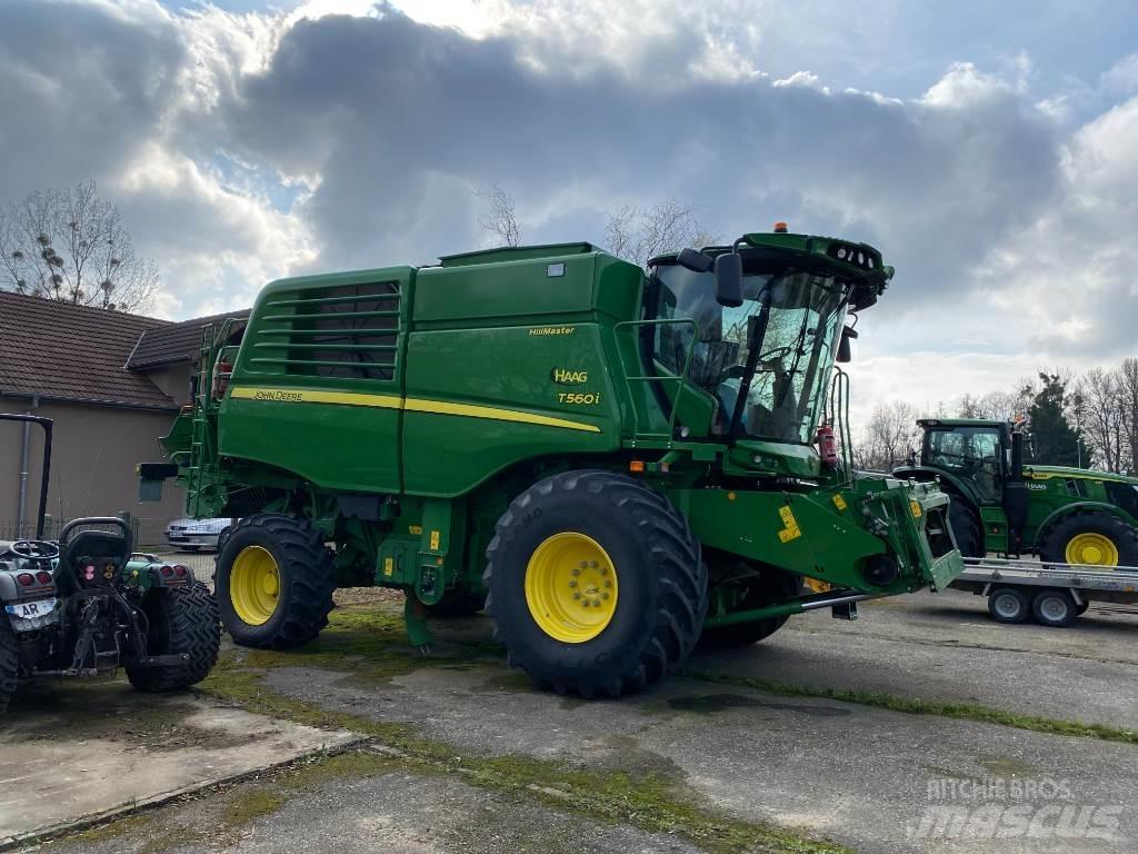 John Deere T560 HM Kombinované zberacie stroje