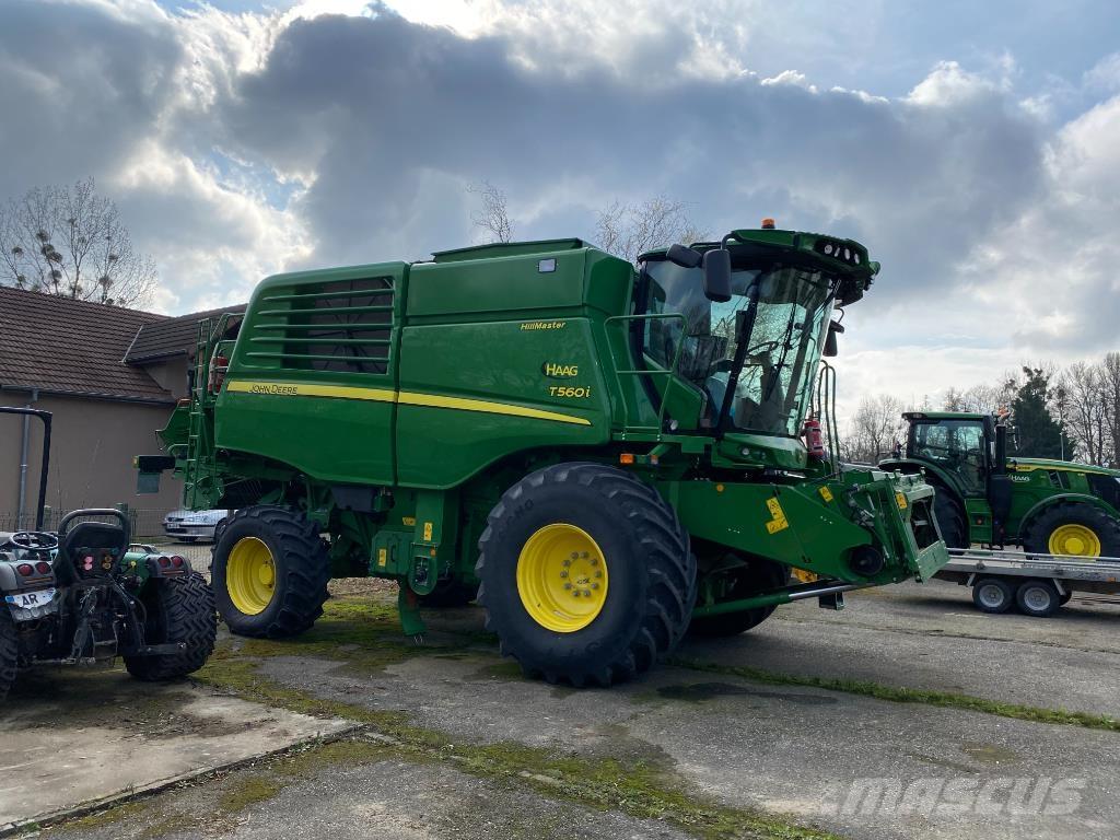 John Deere T560 HM Kombinované zberacie stroje