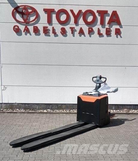Toyota LPE 250 Ručne vedené vysokozdvižné vozíky