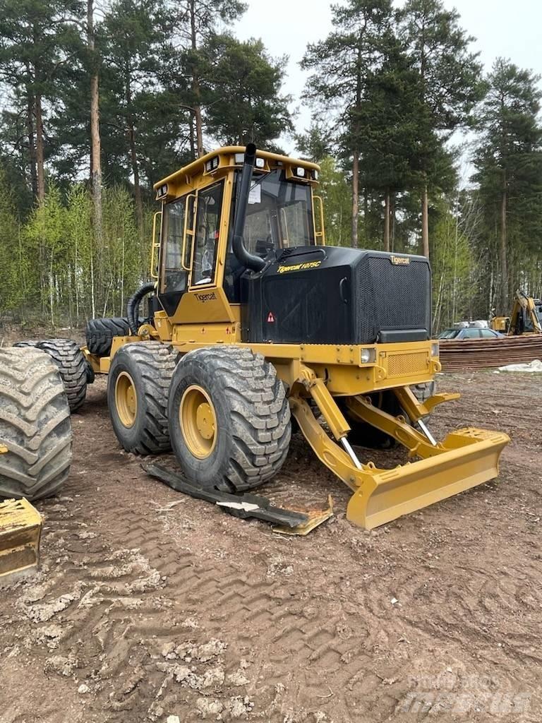 Tigercat 1075C Lesné traktory
