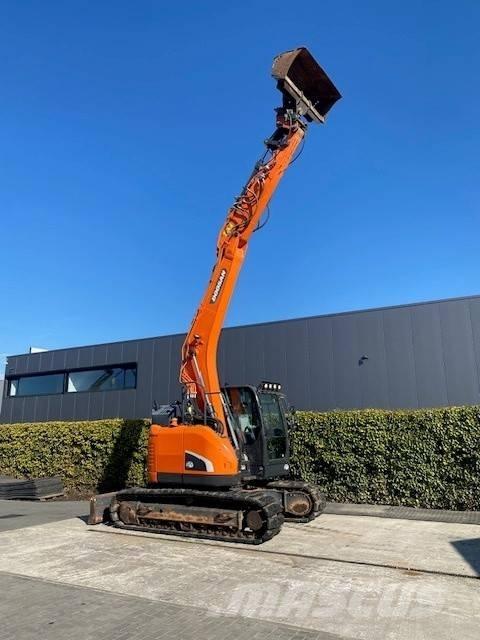 Doosan DX140 LCR-5 Pásové rýpadlá