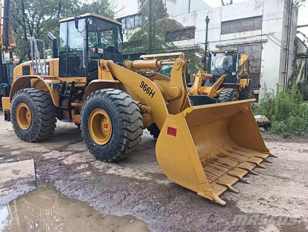 CAT 966 H Kolesové nakladače