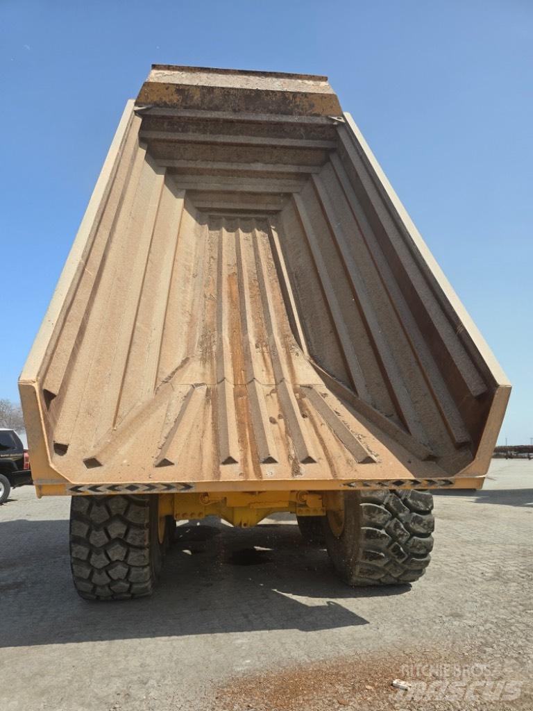 Volvo A40D Kĺbové nákladné autá