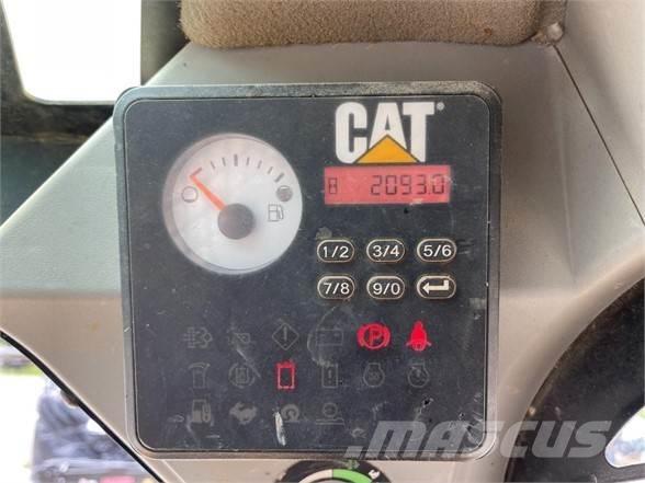 CAT 259D Šmykom riadené nakladače