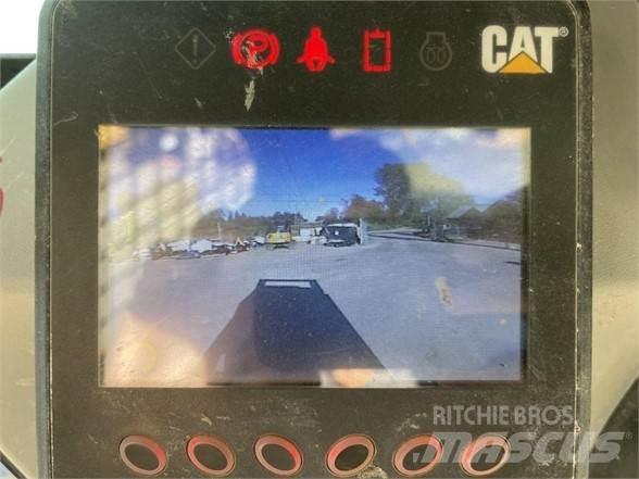 CAT 259D Šmykom riadené nakladače